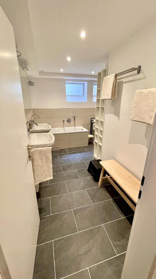 Large Holiday Apartment With Sauna, Terrace, Garden And Open Fireplace Lenggries Buitenkant foto